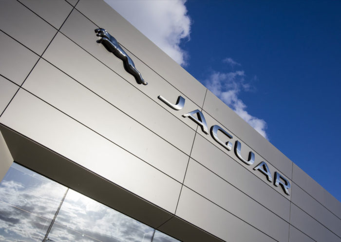 Camclad Contractors Ltd, Cambridge - Kingspan Cladding Contractor - Euroclad Cladding Contractor - Jaguar Land Rover Car Dealership Cladding