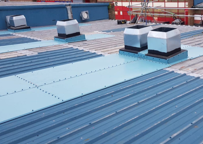 Deliveroo Kensington - Roof Repair - Industrial Cladding - Camclad Contractors Ltd Cambridge UK - Approved Kingspan Panel Installer